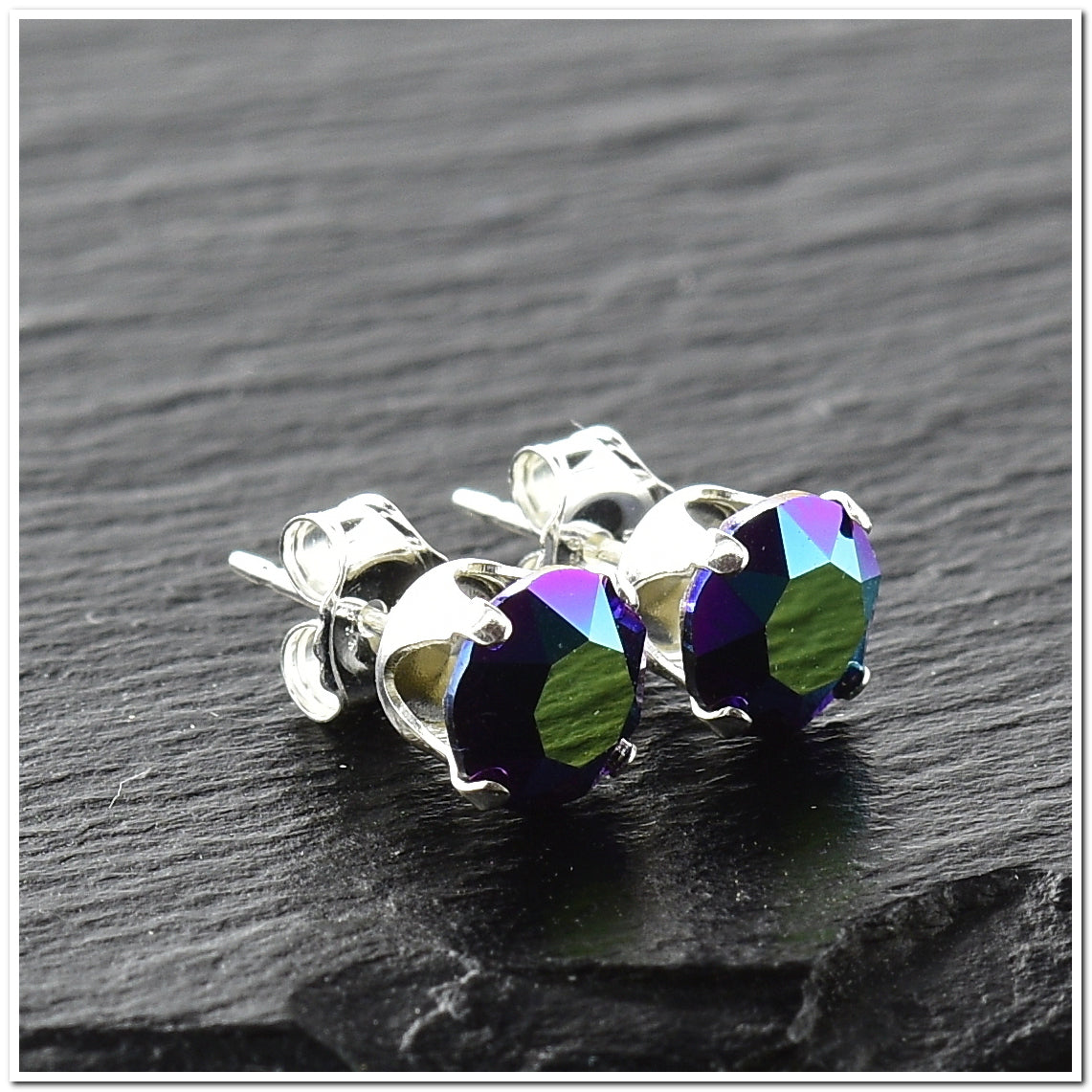 pewterhooter® Women's Classic Collection 925 Sterling silver earrings with sparkling Scarabaeus Green crystals, packaged in a gift box for any occasion.