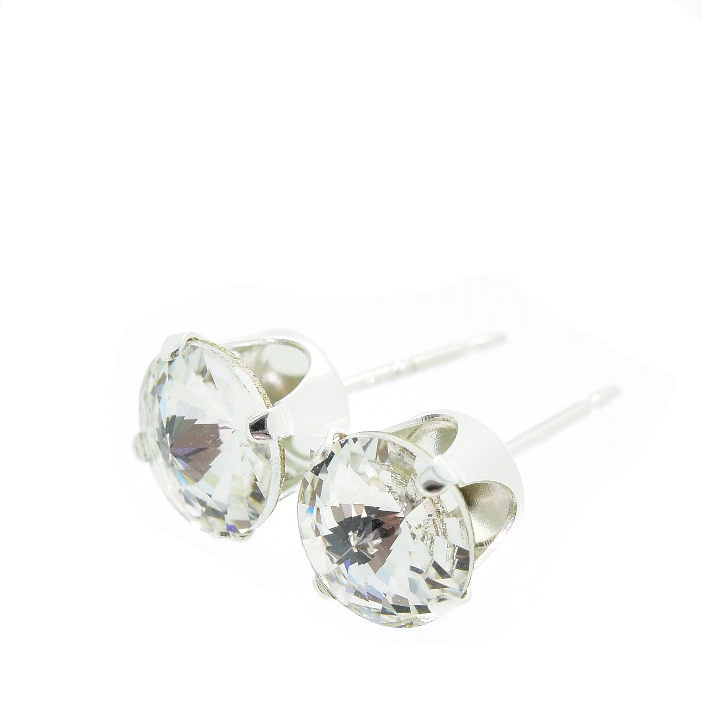 pewterhooter® Women's Classic Collection 925 Sterling silver earrings with brilliant Diamond White crystals, packaged in a gift box for any occasion.