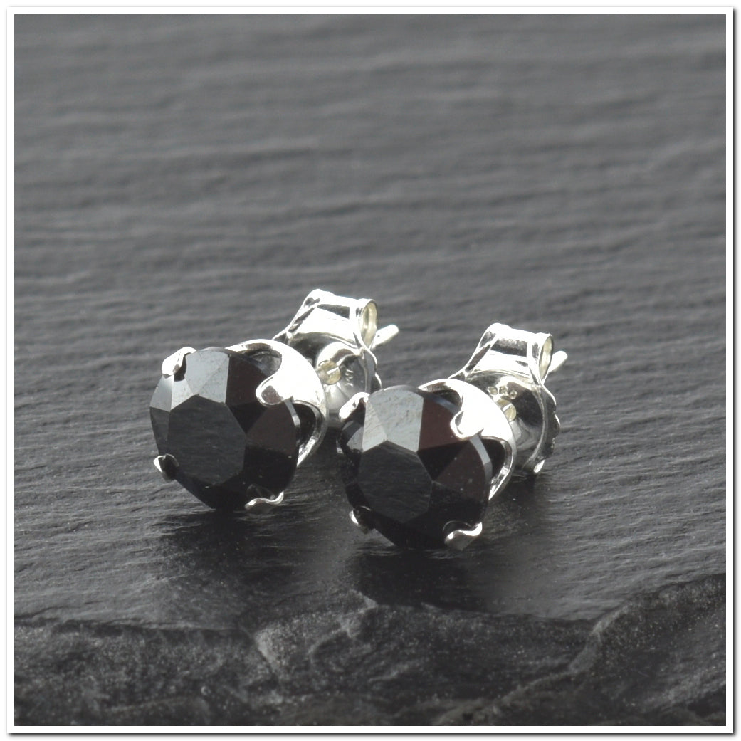 pewterhooter® Women's Classic Collection 925 Sterling silver earrings with sparkling Hematite crystals, packaged in a gift box for any occasion.