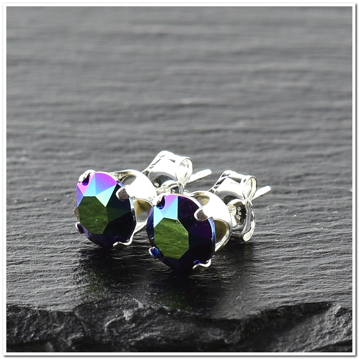 pewterhooter® Women's Classic Collection 925 Sterling silver earrings with sparkling Scarabaeus Green crystals, packaged in a gift box for any occasion.